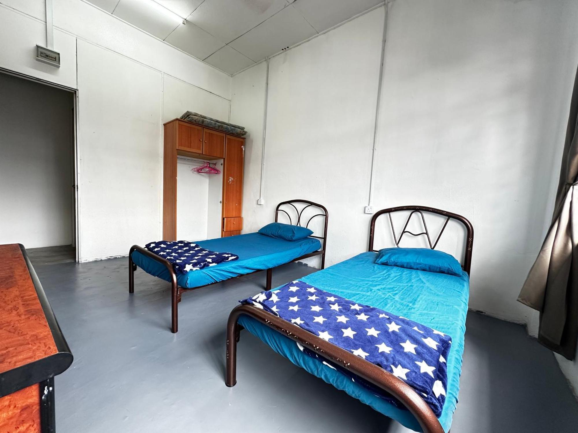 Jiaxin Dormitory - Puteri Wangsa 家馨旅舍 Ulu Tiram Exterior foto